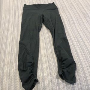 Lululemon green